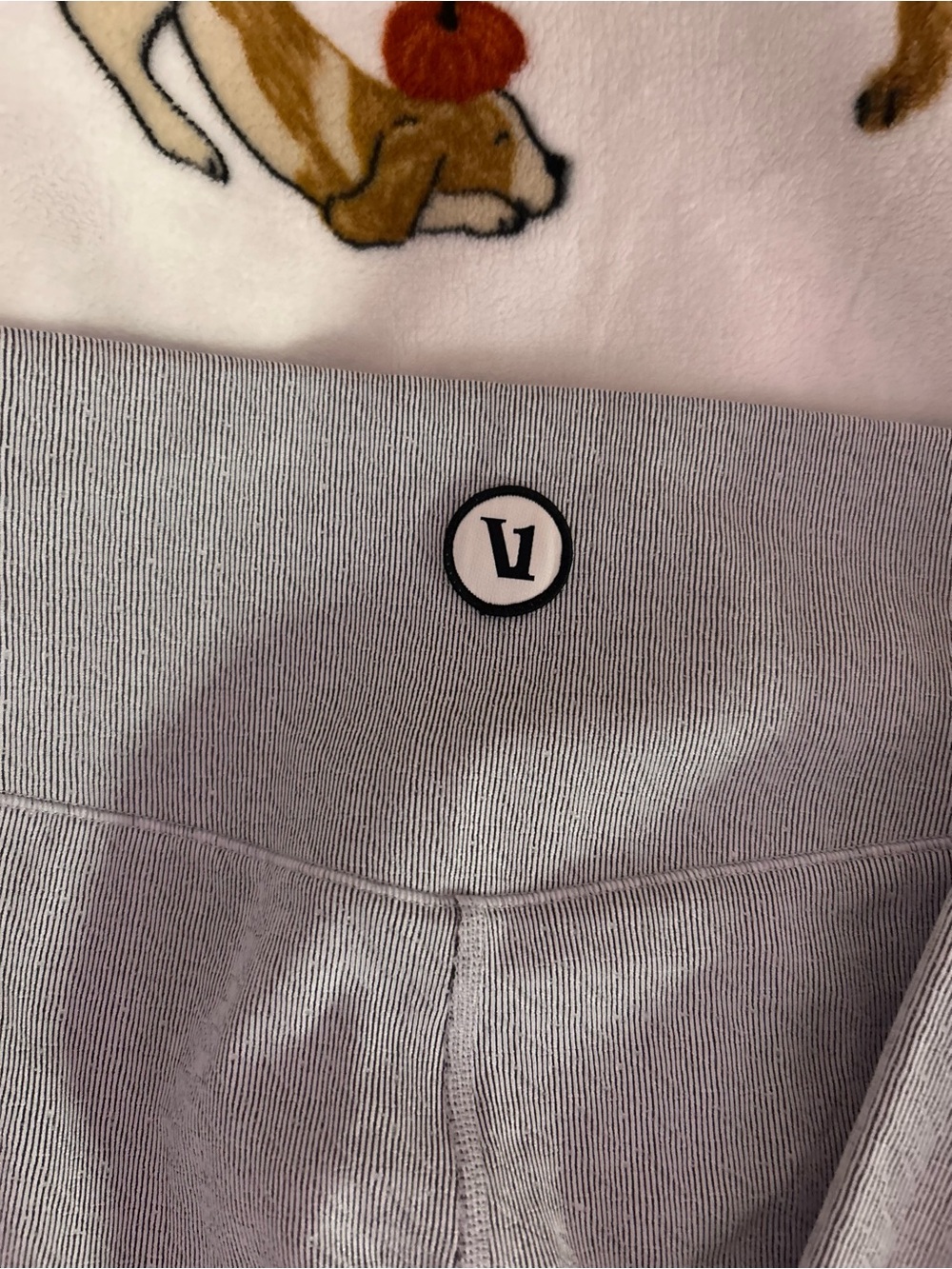 vouri matching leggings and long sleeve top set - Picture 3 of 3